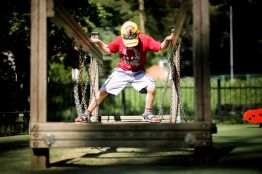 Lars Laj L'arredo di parchi giochi, Le travi d'equilibrio