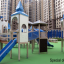 Citadel castle with slide nel parco giochi