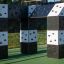 Attrezzatura da gioco all'aperto Climbing cubes con design in bianco e nero.