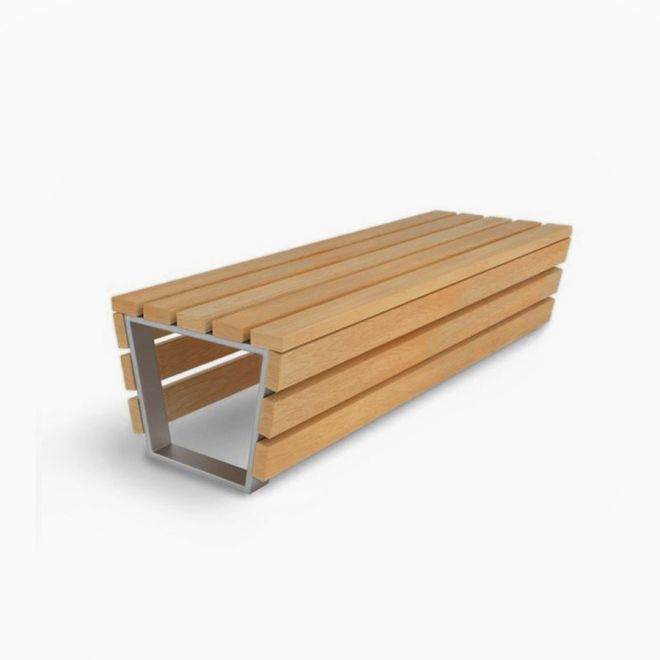 Panca da esterno in legno Ryga Deco Bench con struttura in metallo.