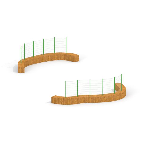 Area sportiva Multiarena Wooden con base in legno e recinzione verde.