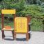 Attrezzatura da gioco per esterni per bambini, Stall, in un contesto di parco.