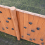 Climbing Wall in legno per parco giochi all'aperto.