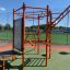 Hexagon Training Set w/ Stairs installato su un campo sportivo all'aperto.