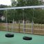 Double swing con sedute a pneumatico in un parco giochi
