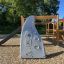 Attrezzatura da parco giochi Challenger Aztec con parete da arrampicata.