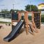 Set da gioco per bambini con scivolo, parete da arrampicata e scala di corda - Climbing Kiosk Nature.