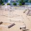 Parco giochi con Sandbox e varie strutture per arrampicata.