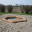 Sandbox with bark in un'area parco