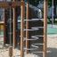 Attrezzatura da parco giochi all'aperto King-Kong Nature II castle with slide.