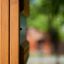 Casetta da gioco rustica in legno della collezione Country House Nature.