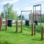 Attrezzatura da gioco all'aperto con ostacoli in legno e strutture da arrampicata chiamata Single Somersault N