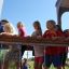 Bambini che giocano su Windsor castle with slide
