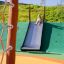 Bambino che scivola sull'attrezzatura da gioco Hill Slide Wide SLW210.