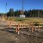 Attrezzatura fitness all'aperto, Double Jump Bars in un contesto di parco.