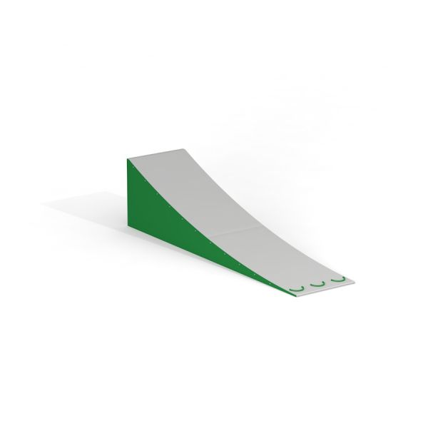 Ramp verdi e bianchi per parchi giochi o skatepark.