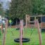 BNS Single Swing Robinia 4 Posts (BNS 90) in un parco giochi