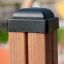 Palo in legno Sand & Water Play Nature con cappuccio nero