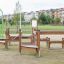 Struttura da gioco avventura in legno per esterni per bambini in un parco, prodotto denominato Course.