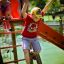 Bambini che giocano su Activity Center with Slide.