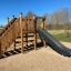 Struttura da gioco in legno con scivolo - Kiosk Modern Nature wooden playhouse.