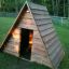 Casetta da gioco in legno a A Small House.