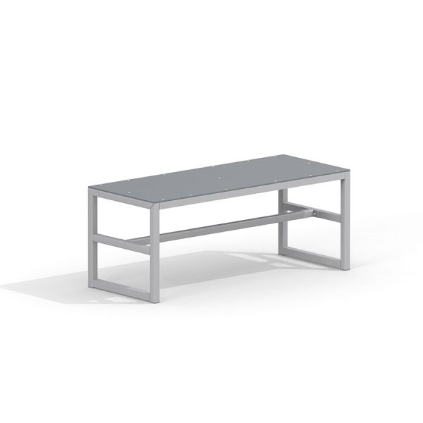 Moderno Kyoto Table HPL con struttura in metallo.