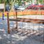 Struttura da gioco Chain Bridge in un parco giochi con sabbia