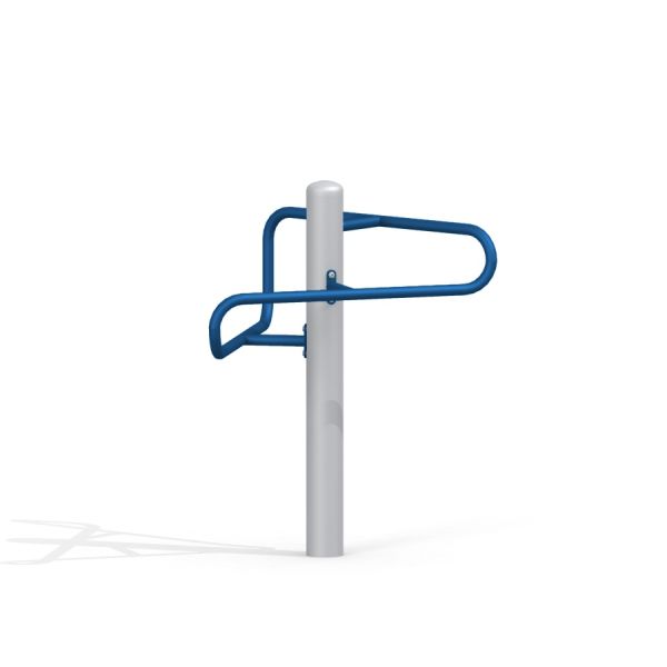 Attrezzatura fitness outdoor Stretching Triangle con maniglie blu e palo bianco.
